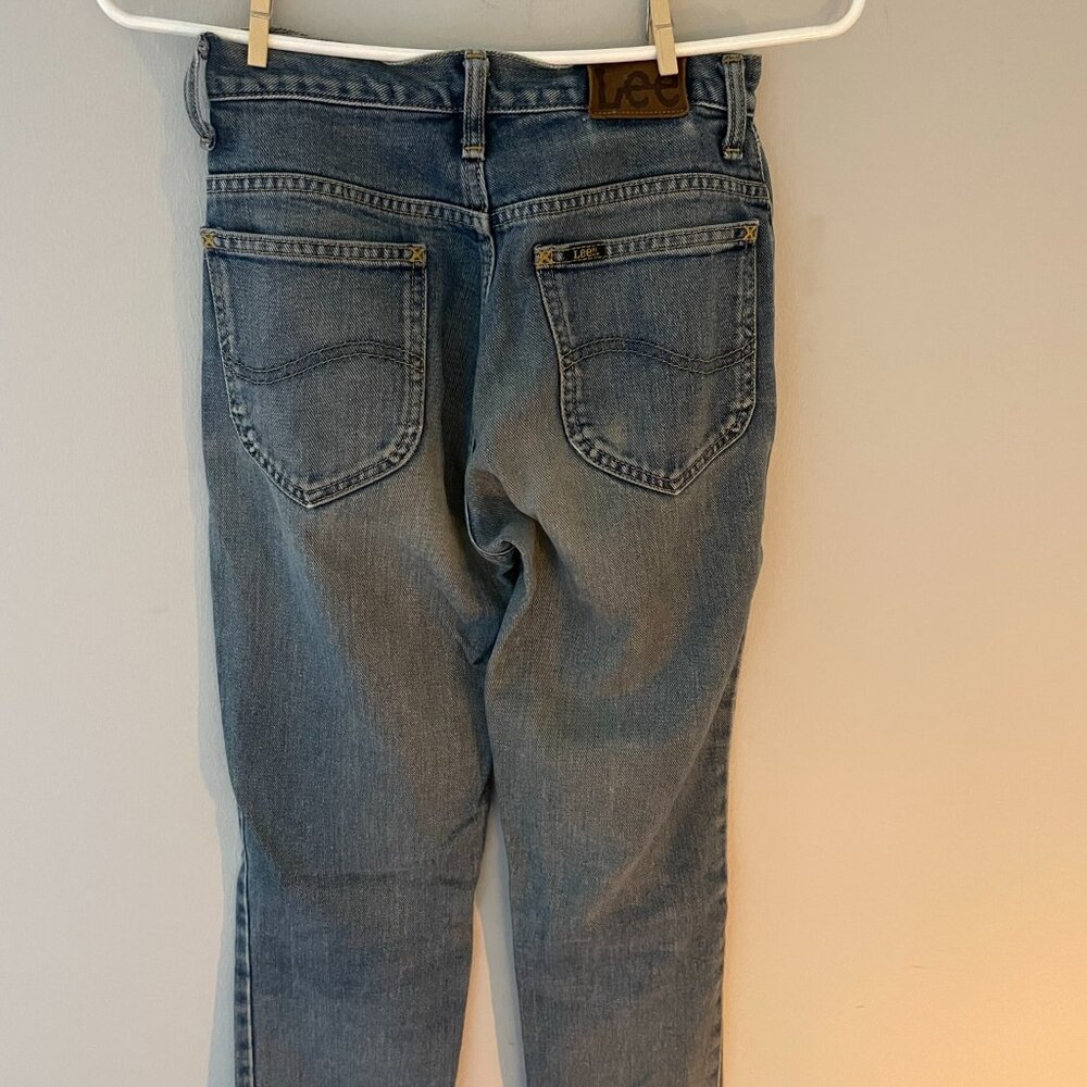 Women's Vintage Lee Jeans - Medium wash - W24 - Cut at bottom